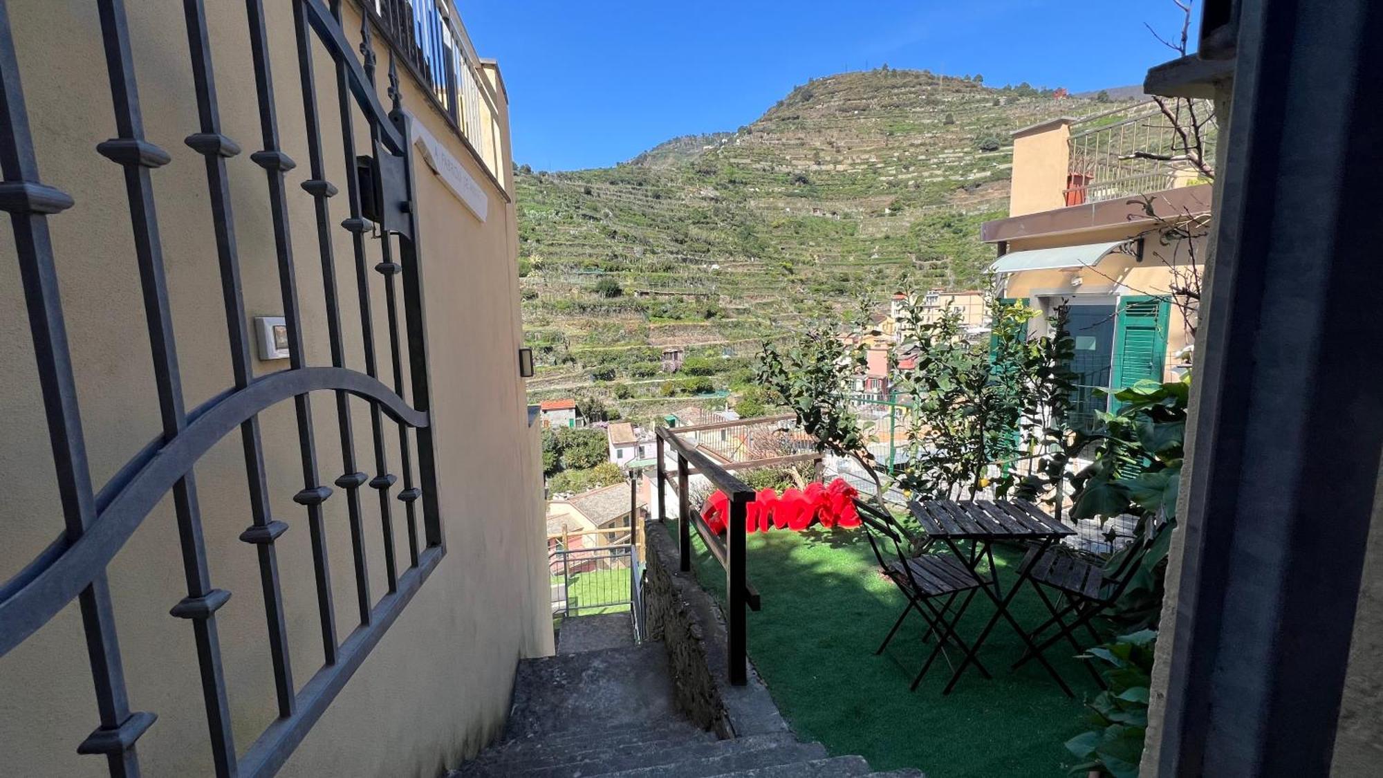 Orizzonti Apartments Manarola Exterior photo